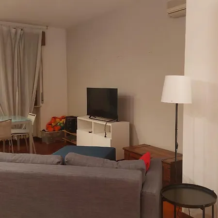 Casa *